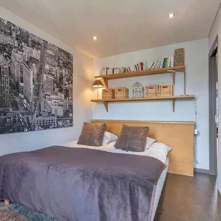 3 Pieces En Plein Centre De Avec Terrasse, 2 Et Toutes Commodites - Fr-1-453-268 Апартаменти *